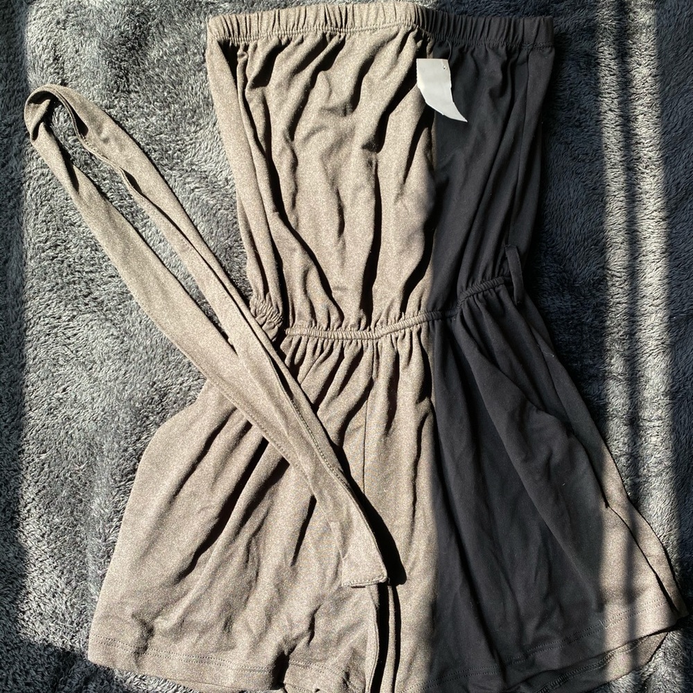 Strapless romper